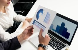 pexels-artempodrez-5716001